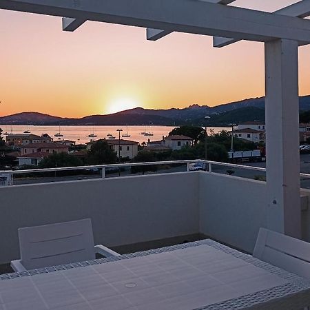 Welcomely - White Terrace - Condominio Acqualife Cannigione Bagian luar foto