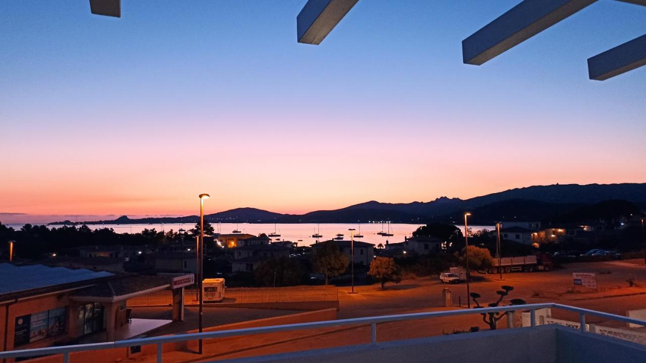 Welcomely - White Terrace - Condominio Acqualife Cannigione Bagian luar foto