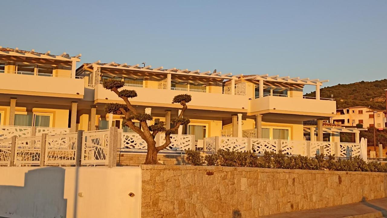 Welcomely - White Terrace - Condominio Acqualife Cannigione Bagian luar foto